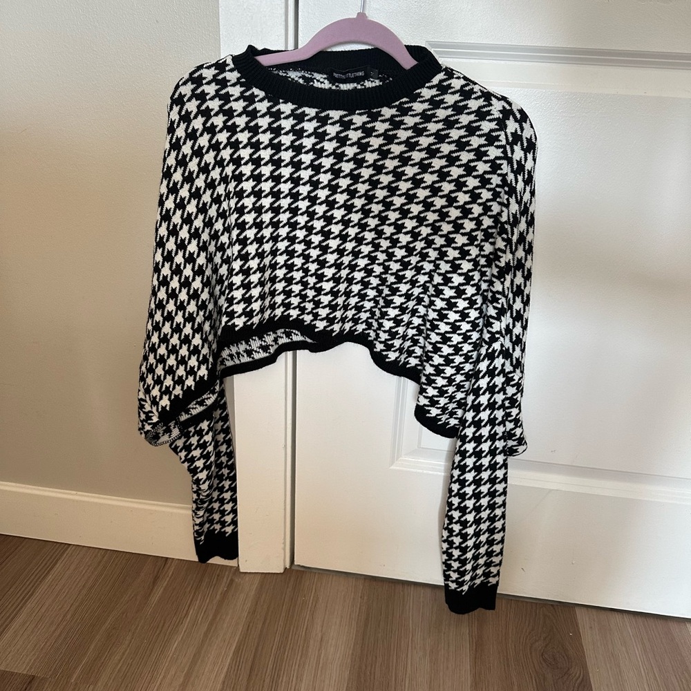 PrettyLittleThing Houndstooth Black and White Sweater
